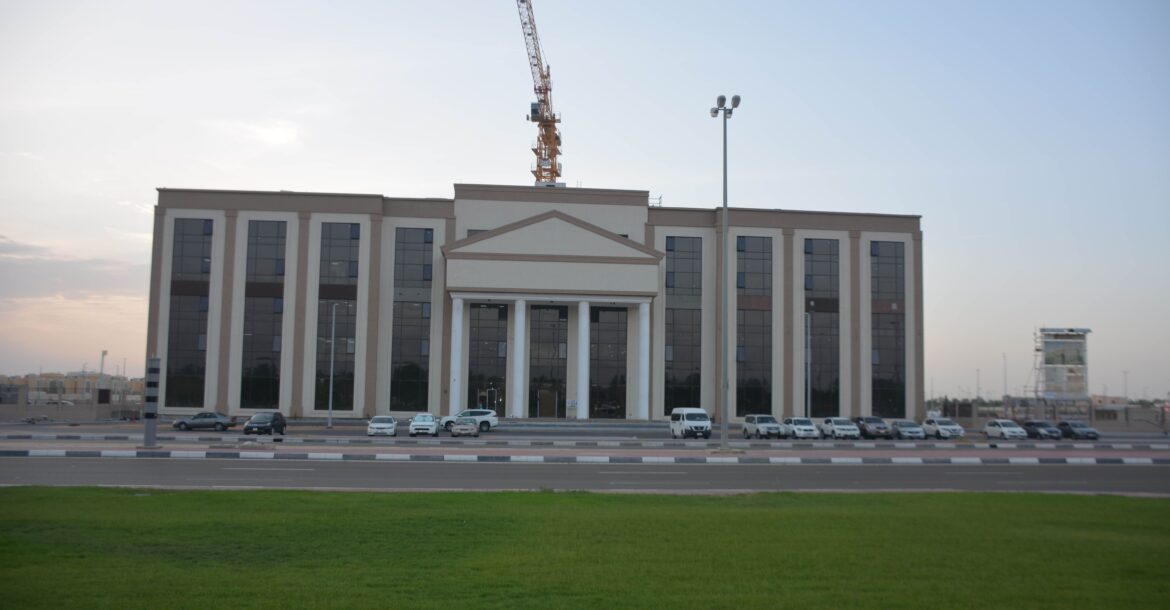 جامعة أبوظبي تقدم منحاً دراسية للطلبة المتفوقين في مدينة ...